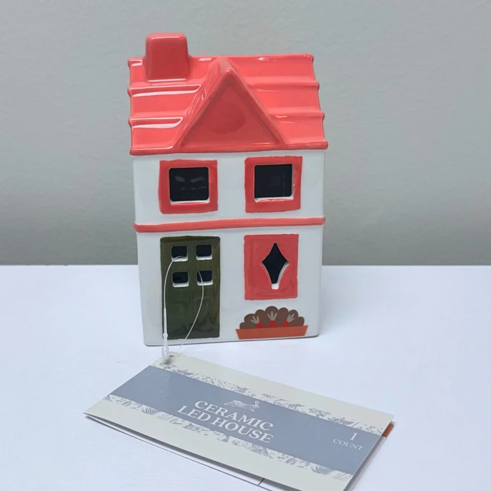 New Target Bullseye Playground Light-Up LED Spring House pink roof & green door